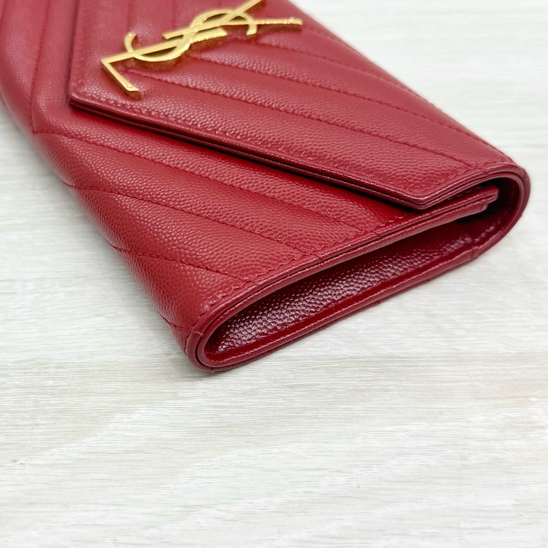 YSL紅色金釦粒紋牛皮山形紋下蓋長夾372264-6