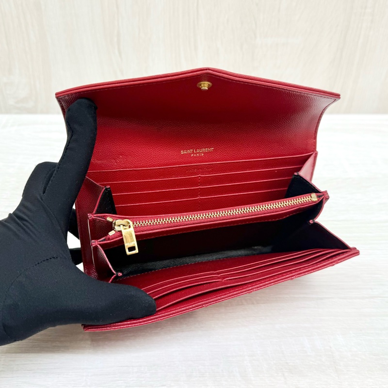 YSL紅色金釦粒紋牛皮山形紋下蓋長夾372264-8