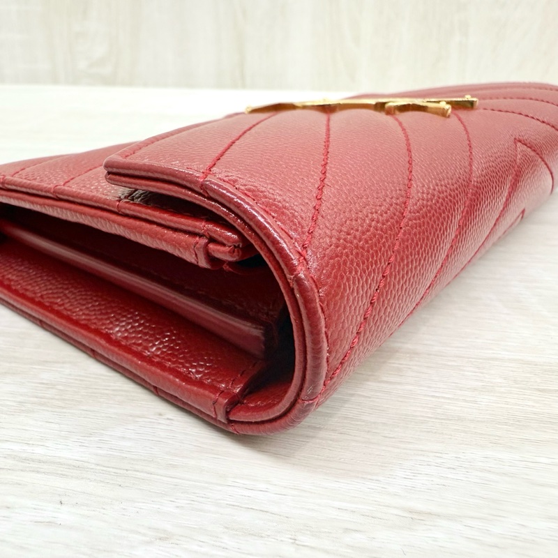 YSL紅色金釦粒紋牛皮山形紋下蓋長夾372264-15
