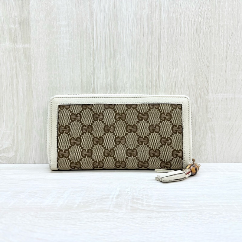 GUCCI白牛皮緹花布竹節拉鍊長夾-1