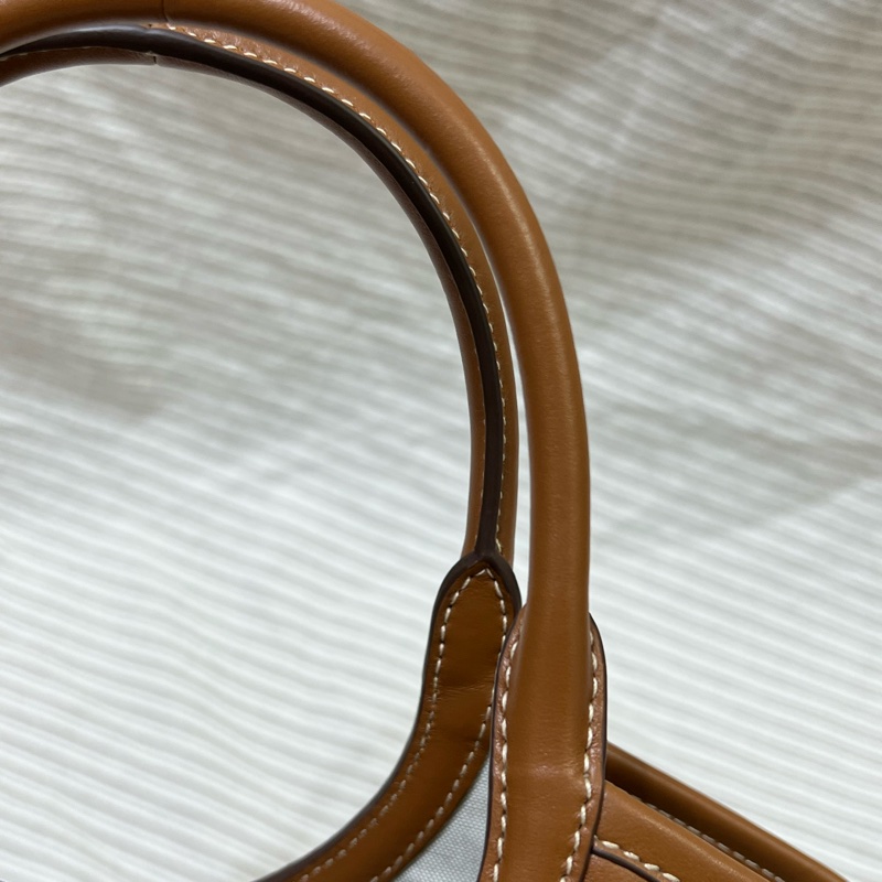 Miumiu 小牛皮菜籃tote ivy 手提/斜背包-16