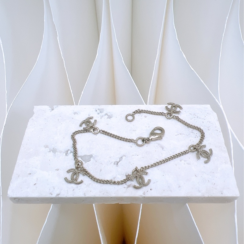 Chanel 雙C五花淡金手鏈-0