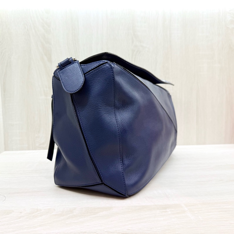 LOEWE藍色銀釦牛皮大號PUZZLE手提側背包-3