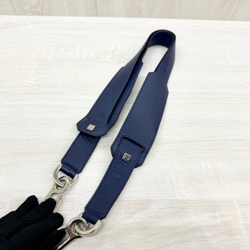 LOEWE藍色銀釦牛皮大號PUZZLE手提側背包-10