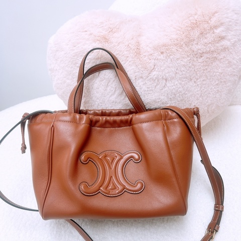 Celine triomphe drawstring cabas 凱旋門束繩全皮托特