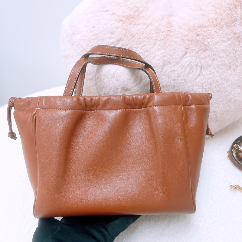 Celine triomphe drawstring cabas 凱旋門束繩全皮托特-6