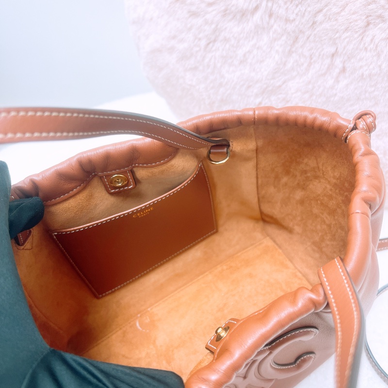 Celine triomphe drawstring cabas 凱旋門束繩全皮托特-9