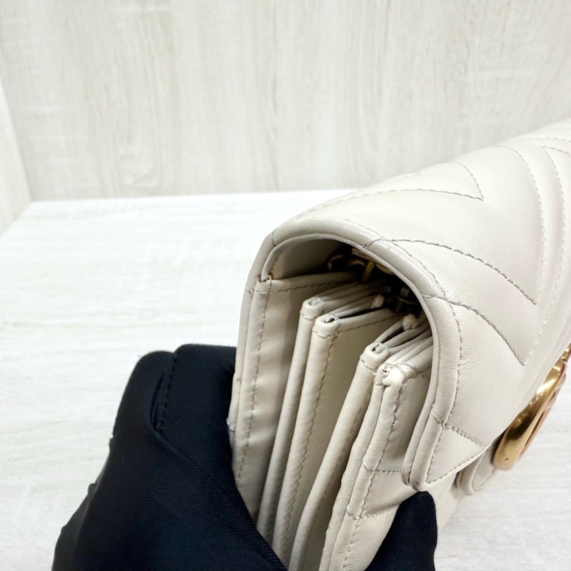 GUCCI米白金釦牛皮Marmon風琴WOC 474575-11