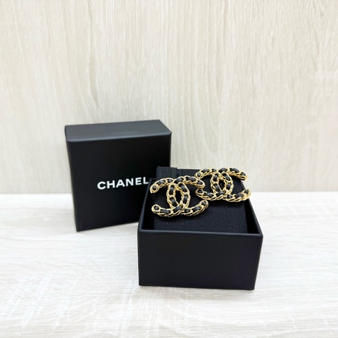 CHANEL黑金19皮穿鍊雙C造型耳環