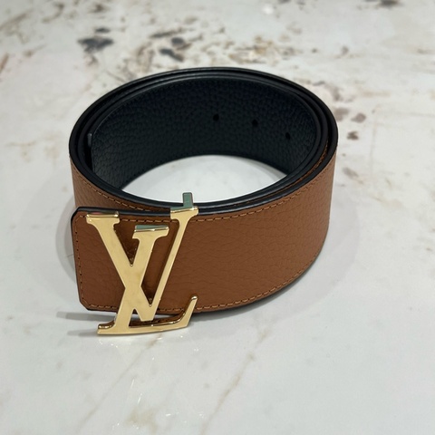 LV Louis Vuitton M9151 棕色/黑色 雙面 皮帶