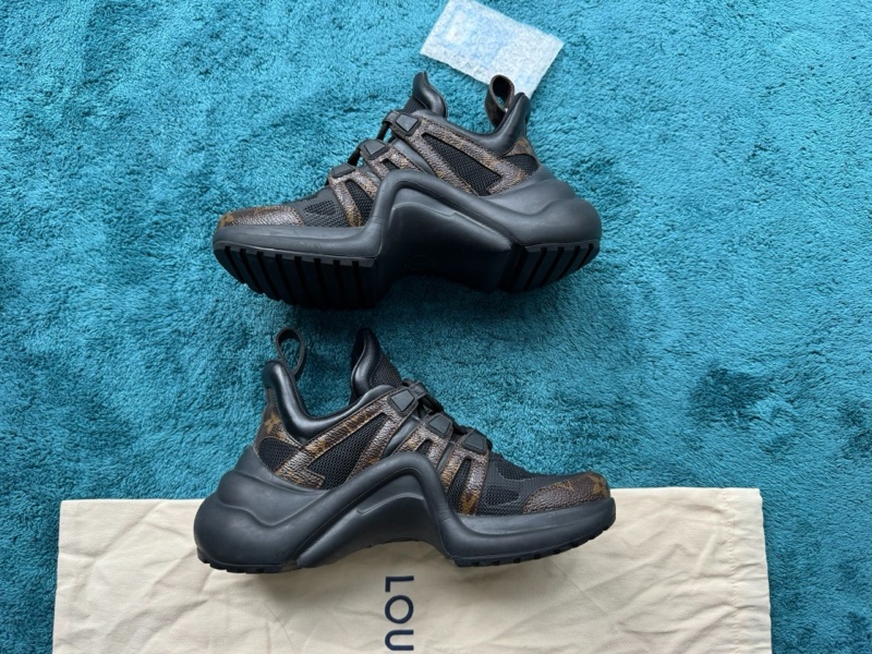 Louis Vuitton路易威登 黑色老花拱橋老爹鞋 35碼-2