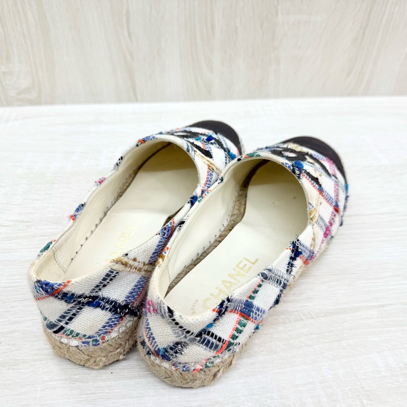 CHAENL白底黑雙C彩色編織草編鞋-3