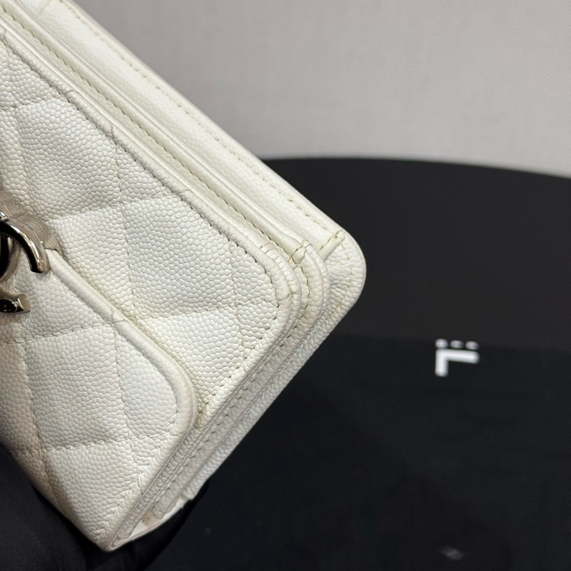 Chanel 香奈兒 22S 荔枝紋牛皮琺瑯手柄 Mini 小廢包 白-9