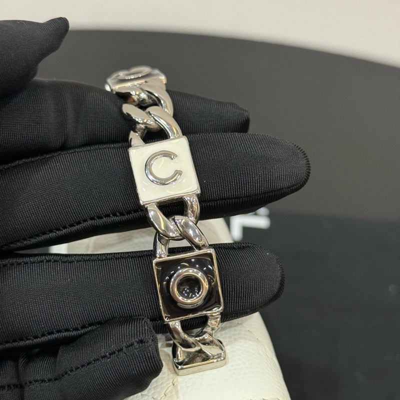 Chanel 香奈兒 22S 荔枝紋牛皮琺瑯手柄 Mini 小廢包 白-11