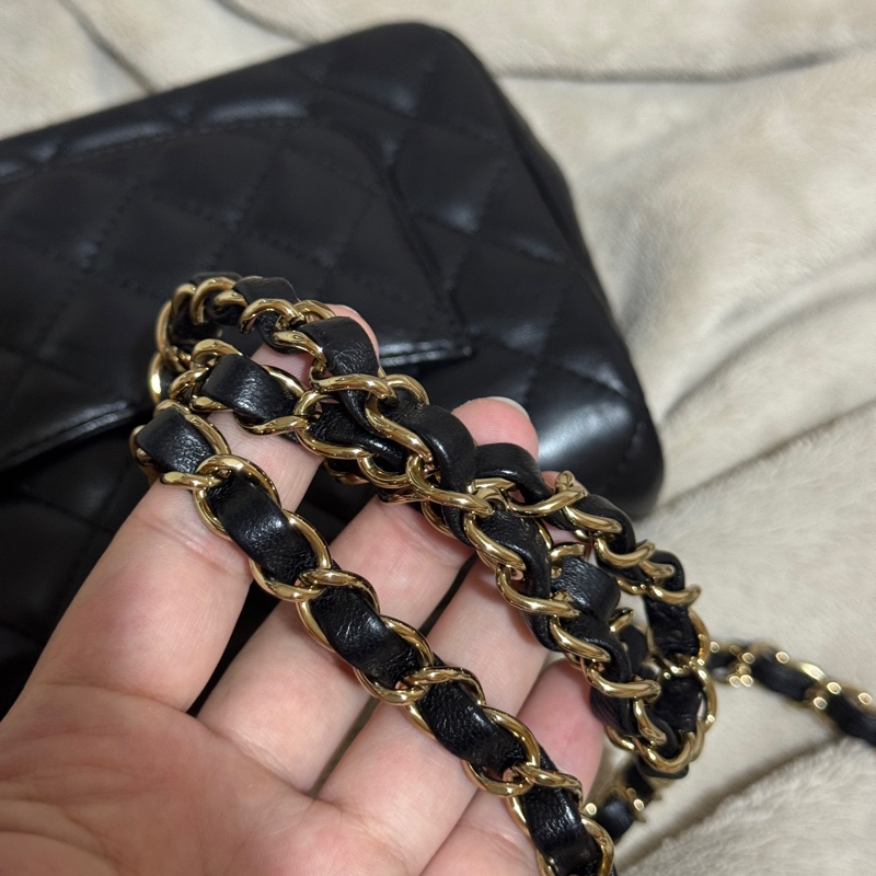 Chanel CF Mini 20cm 黑色小羊皮淡金扣-20