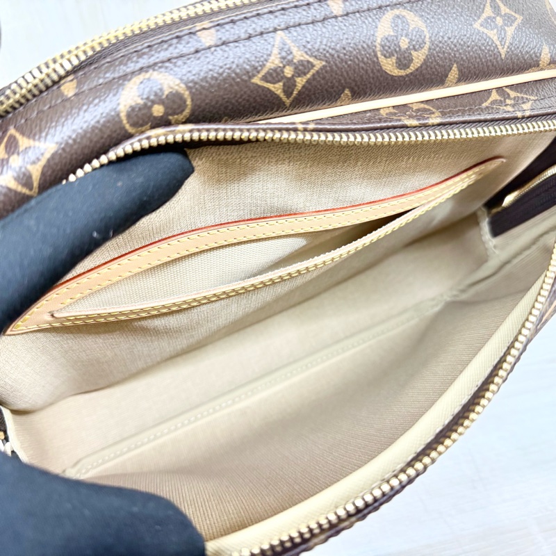 LV 原花雙層拉鍊Reporter PM 記者包 M45254-8