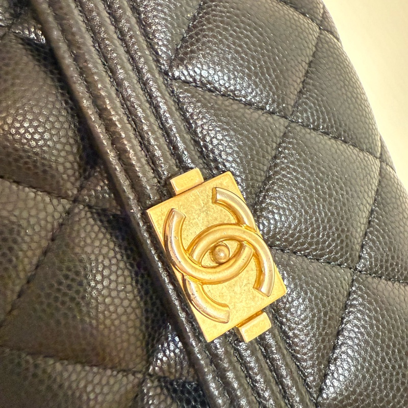 Chanel boy 長夾 30開-3