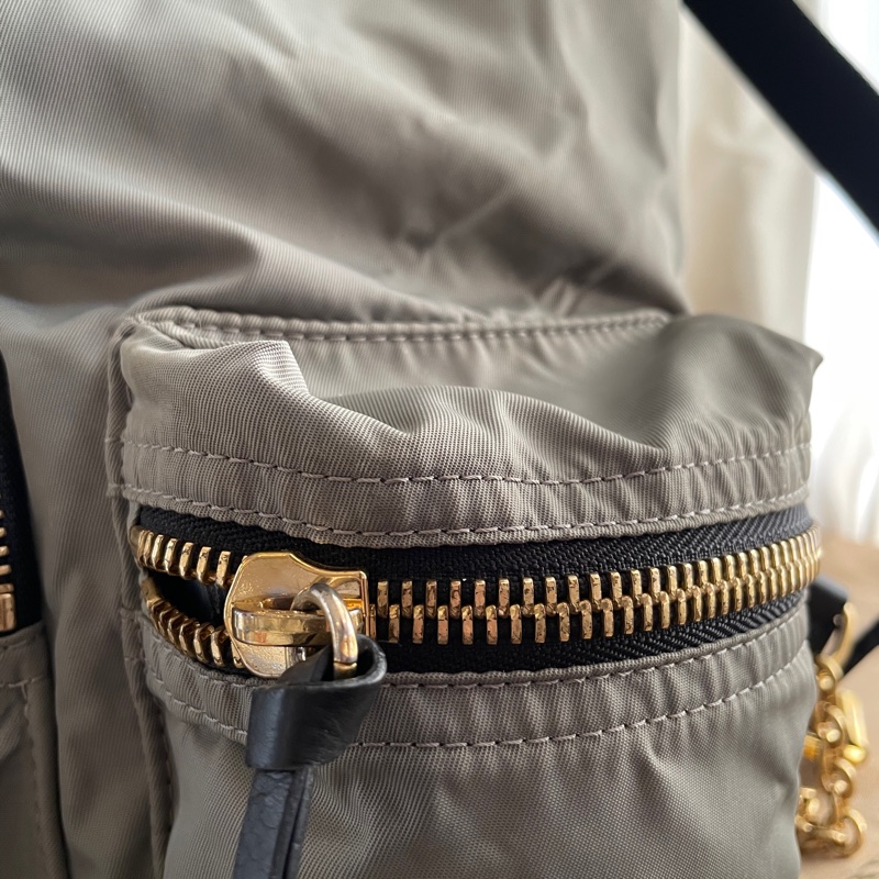 Burberry帆布尼龍後背包🎒 肩背包/後背包/旅行包/過夜包/水桶包/束口包 🎒側背/手提🎒正品🎒很新🆕🎒男女皆適-18