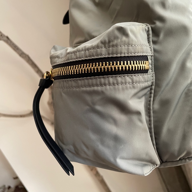 Burberry帆布尼龍後背包🎒 肩背包/後背包/旅行包/過夜包/水桶包/束口包 🎒側背/手提🎒正品🎒很新🆕🎒男女皆適-29