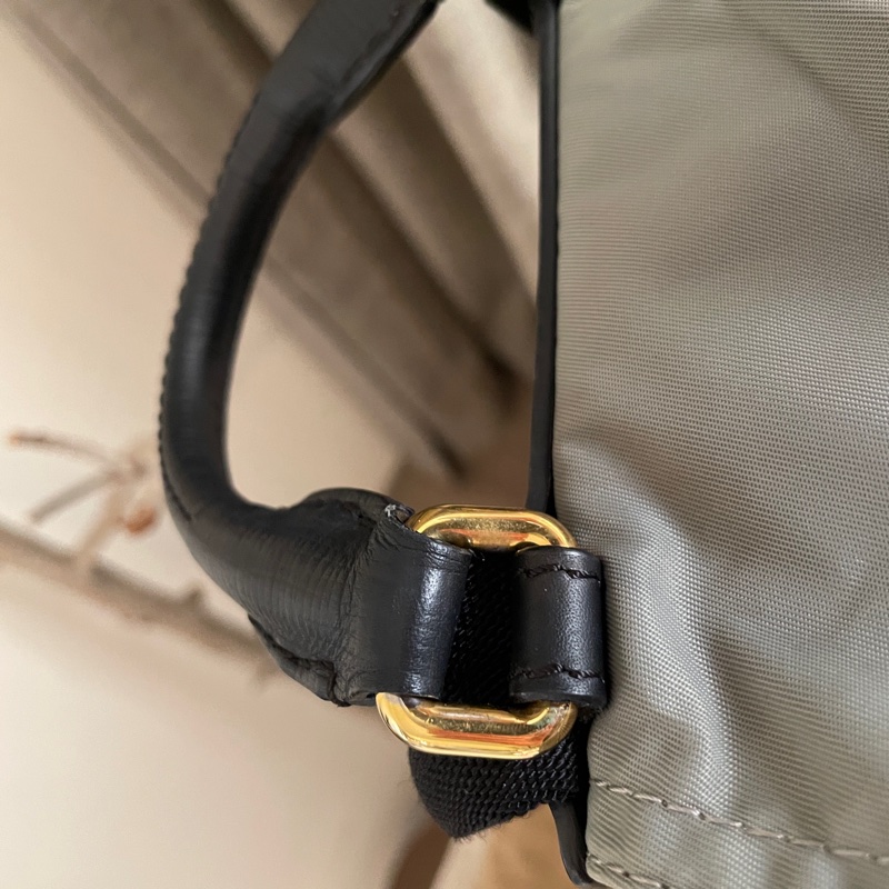 Burberry帆布尼龍後背包🎒 肩背包/後背包/旅行包/過夜包/水桶包/束口包 🎒側背/手提🎒正品🎒很新🆕🎒男女皆適-49