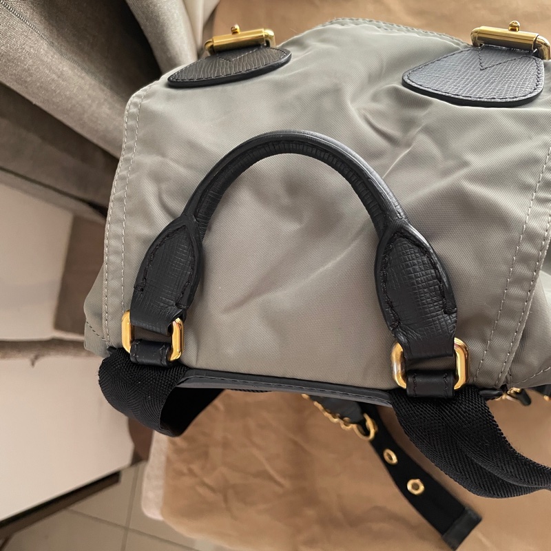 Burberry帆布尼龍後背包🎒 肩背包/後背包/旅行包/過夜包/水桶包/束口包 🎒側背/手提🎒正品🎒很新🆕🎒男女皆適-53