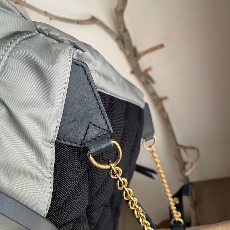 Burberry帆布尼龍後背包🎒 肩背包/後背包/旅行包/過夜包/水桶包/束口包 🎒側背/手提🎒正品🎒很新🆕🎒男女皆適-61