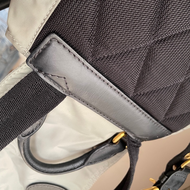 Burberry帆布尼龍後背包🎒 肩背包/後背包/旅行包/過夜包/水桶包/束口包 🎒側背/手提🎒正品🎒很新🆕🎒男女皆適-65