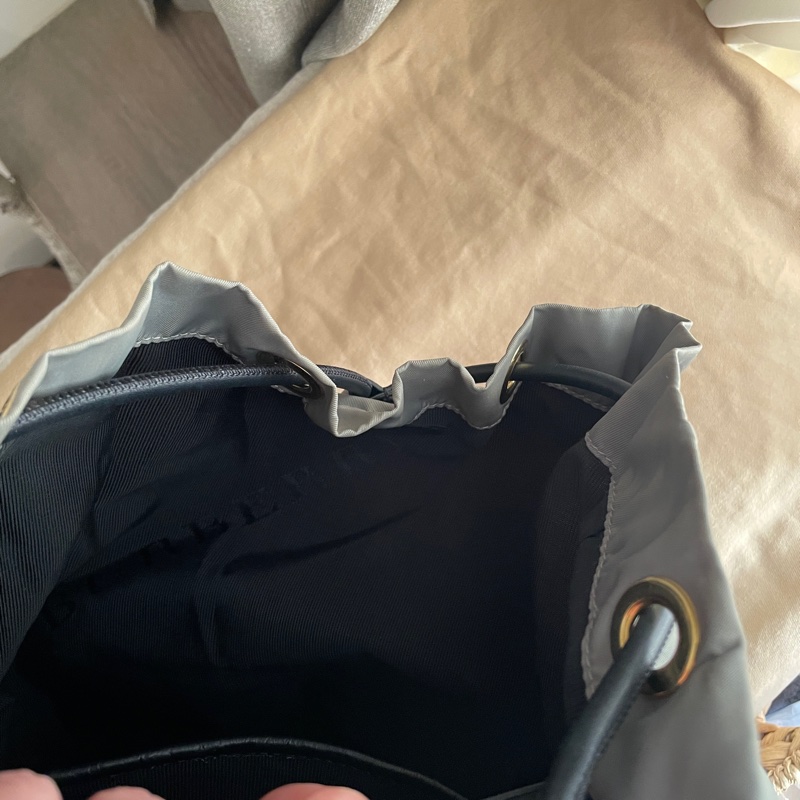 Burberry帆布尼龍後背包🎒 肩背包/後背包/旅行包/過夜包/水桶包/束口包 🎒側背/手提🎒正品🎒很新🆕🎒男女皆適-78