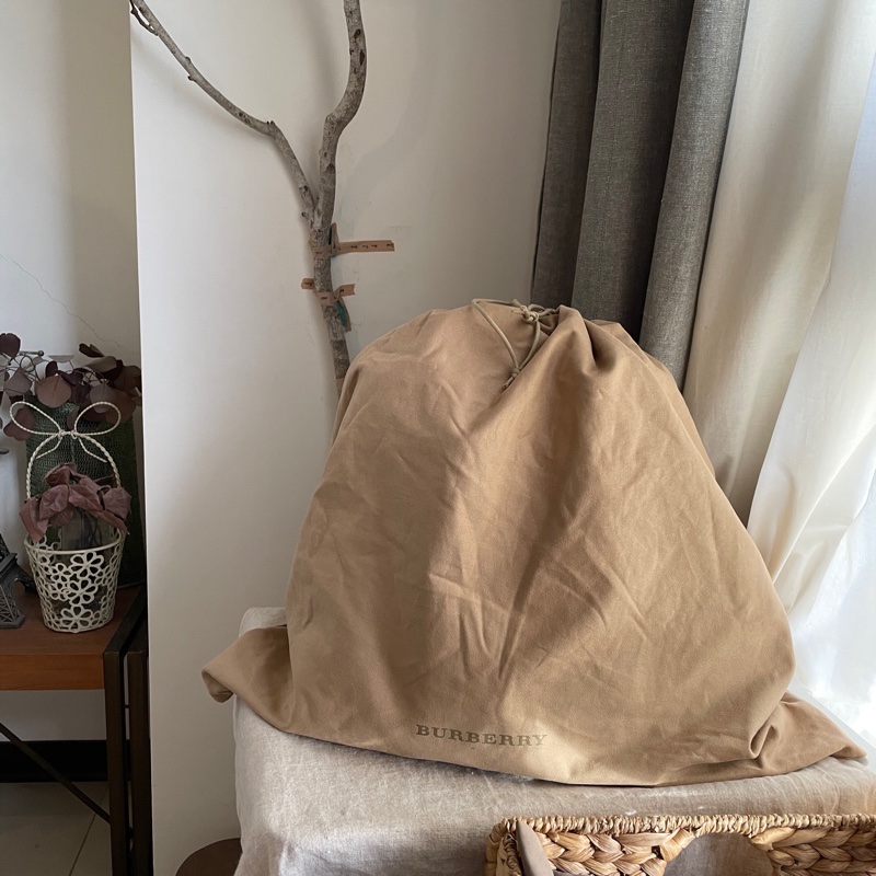 Burberry帆布尼龍後背包🎒 肩背包/後背包/旅行包/過夜包/水桶包/束口包 🎒側背/手提🎒正品🎒很新🆕🎒男女皆適-80