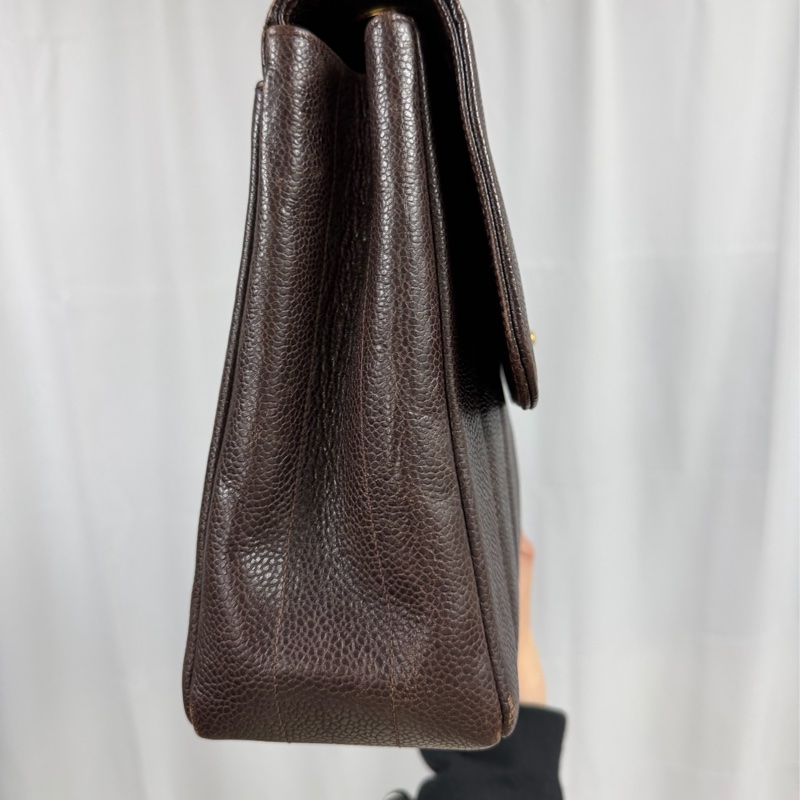 Chanel 中古 大CC 貝嫂Jumbo 巧克力 魚子醬 大金扣 豎紋-5