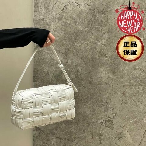 🎊新年特賣🧧Bottega Veneta 717090 Brick 皺褶枕頭包 白色
