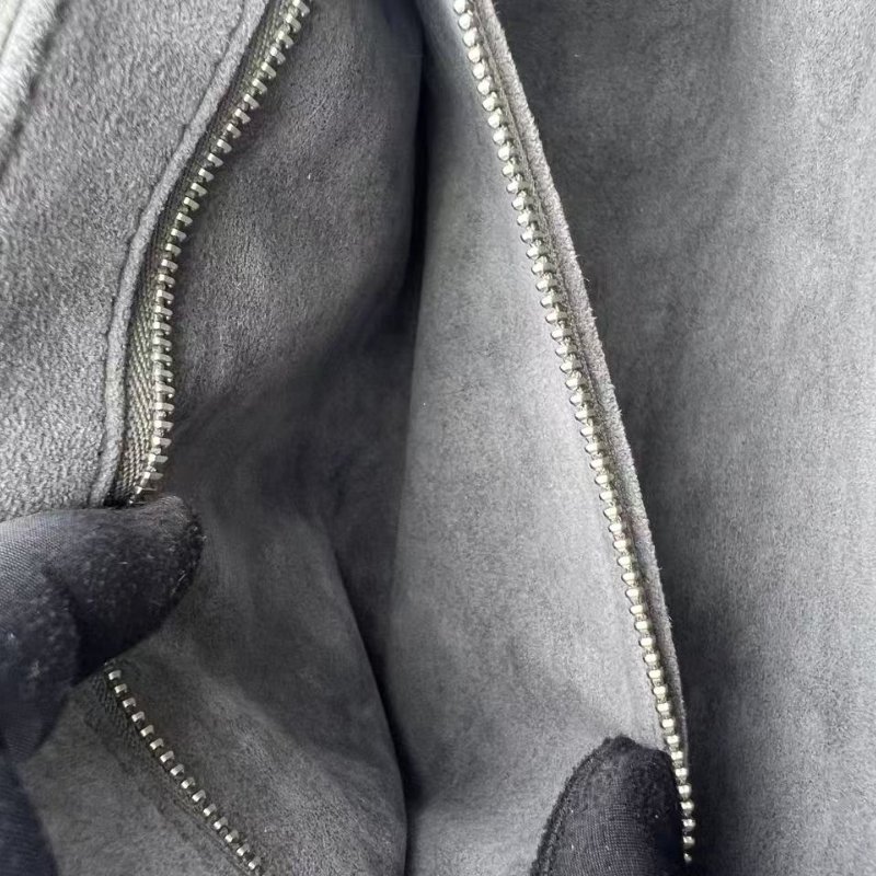 路易威登 Saint Germain PM 系列黑色鍊條包-15