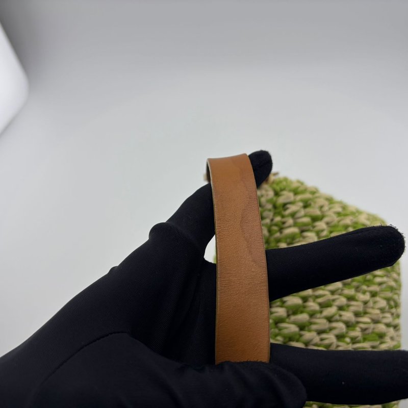 芬迪 Baguette 腋下包-25