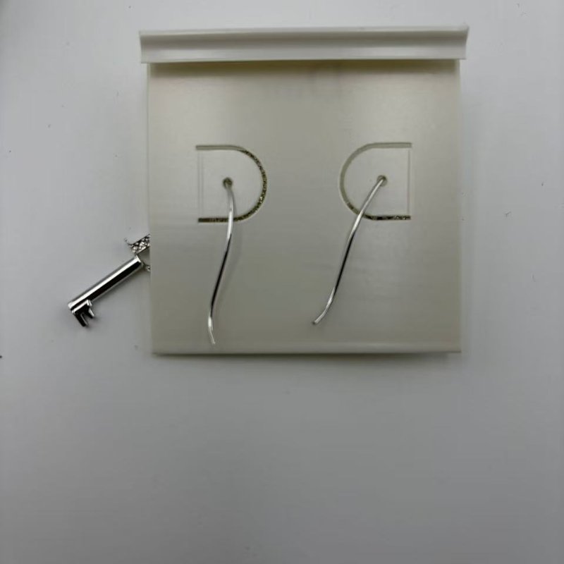 迪奧 鎖與鑰匙系列愛心滿鑽吊墜耳環-7