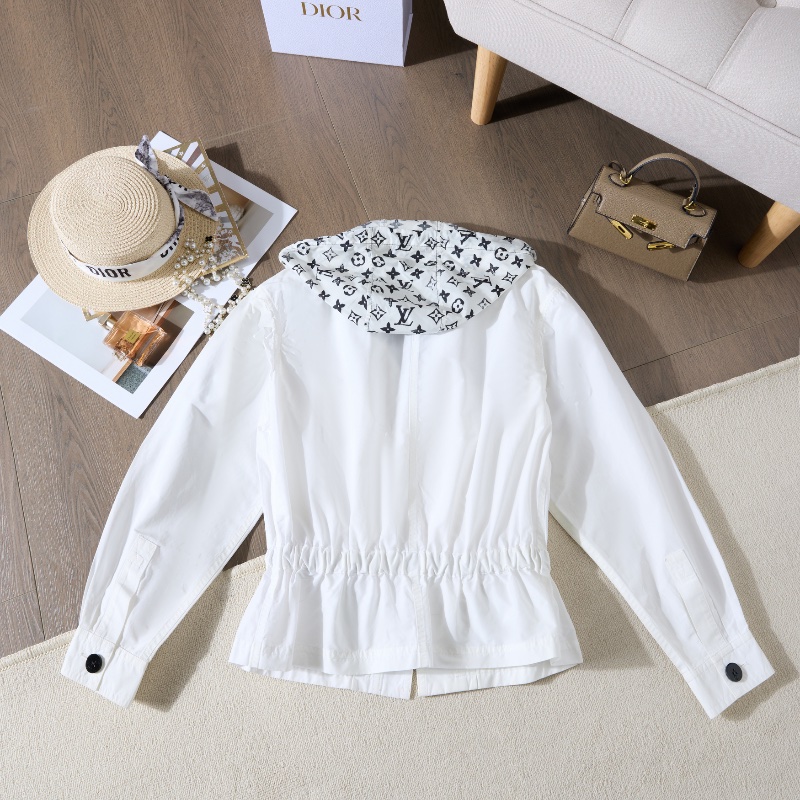 ❤️ LV 風衣外套 可收腰 連Logo帽子-9