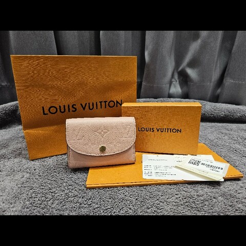 Louis Vuitton  M81520 ROSALIE 皮革釦式短夾零錢包 粉色