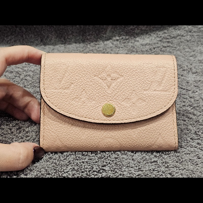 Louis Vuitton M81520 ROSALIE 皮革釦式短夾零錢包 粉色-5