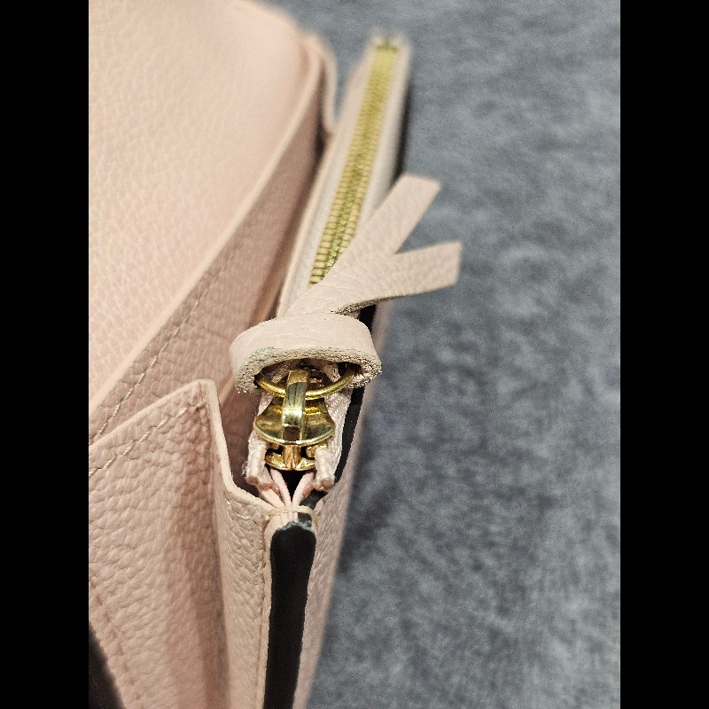 Louis Vuitton M81520 ROSALIE 皮革釦式短夾零錢包 粉色-27