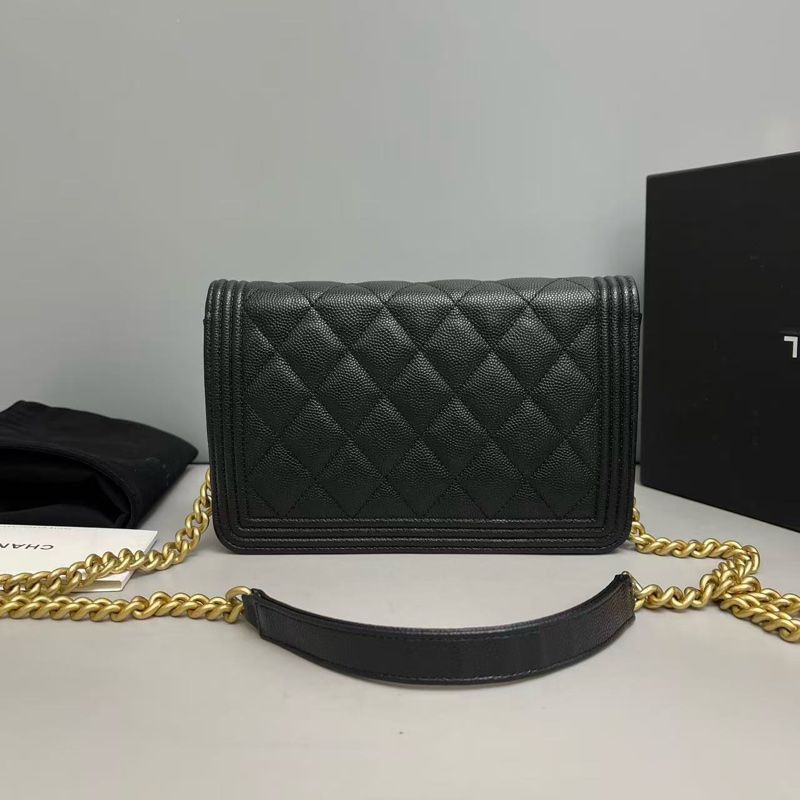 🌷新款芯片款!Chanel 香奈兒 Leboy WOC 黑金牛皮荔枝紋-1