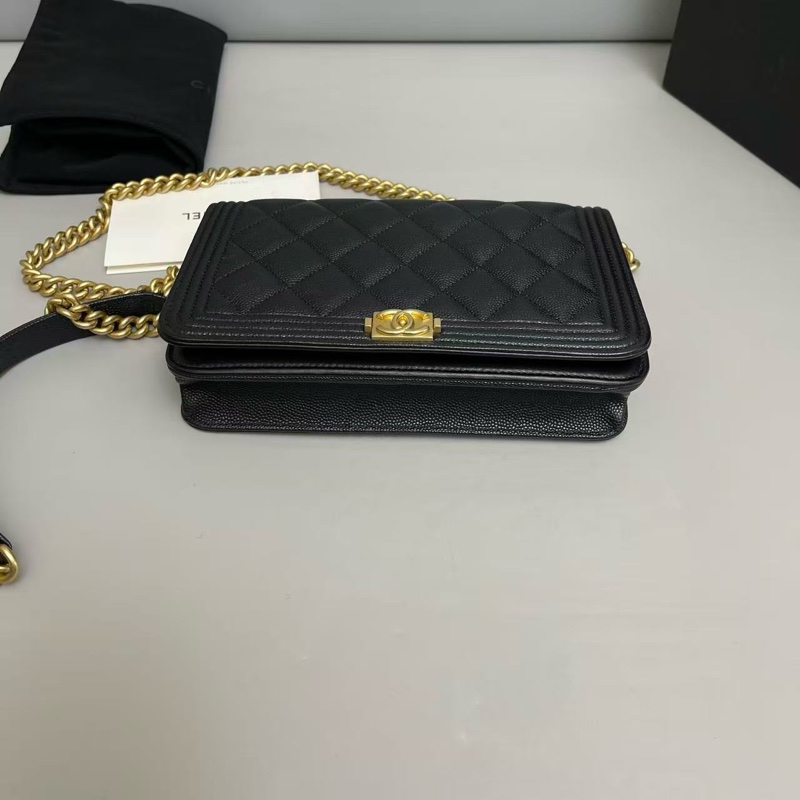 🌷新款芯片款!Chanel 香奈兒 Leboy WOC 黑金牛皮荔枝紋-3