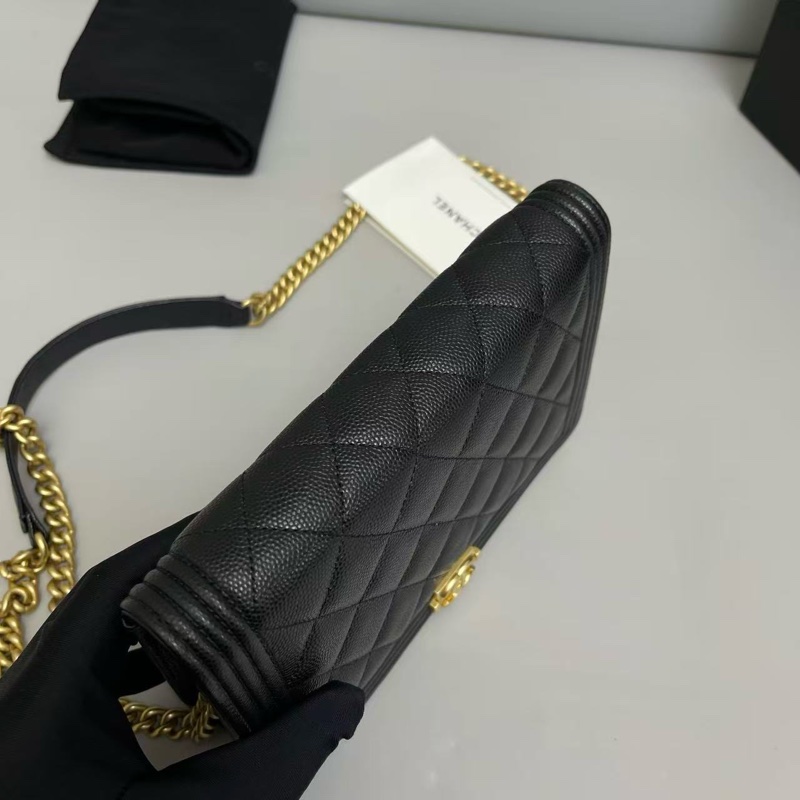 🌷新款芯片款!Chanel 香奈兒 Leboy WOC 黑金牛皮荔枝紋-7