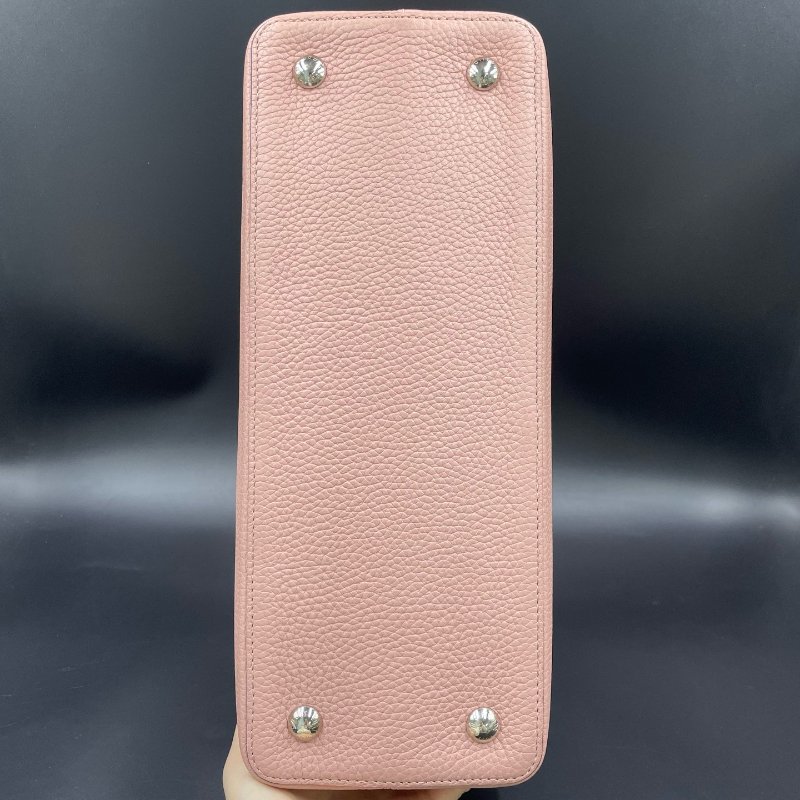 路易威登/Louis Vuitton 粉色荔枝紋Capuciness大號手提包-4