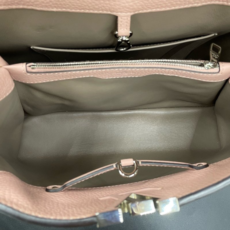 路易威登/Louis Vuitton 粉色荔枝紋Capuciness大號手提包-10