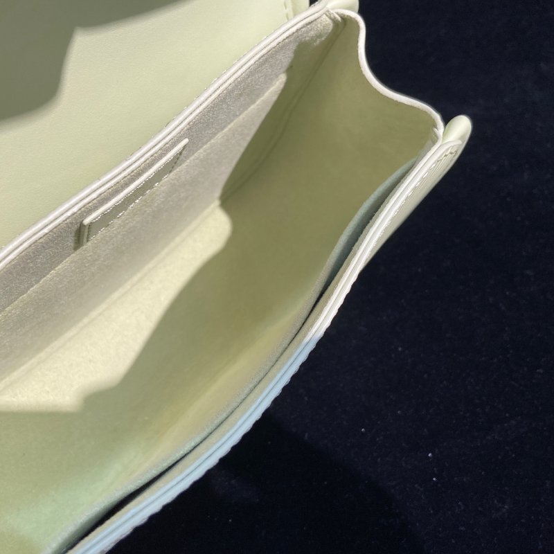 芯片款 路易威登/Louis Vuitton牛油果郵差包 水波紋HIDE AND SEEK 手提包-10