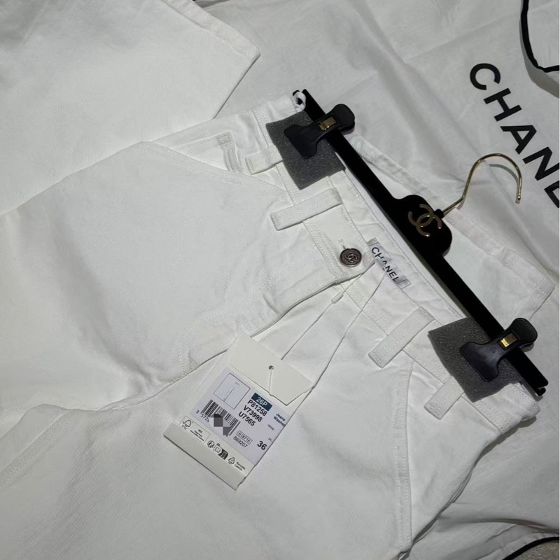 全新Chanel 26P白色牛仔褲 36碼-4