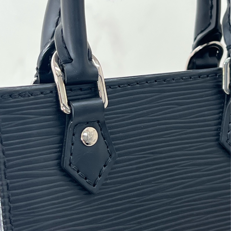 💗香緹國際精品💗 793 LV 水波紋 mini tote #琴譜包 #手機包-6