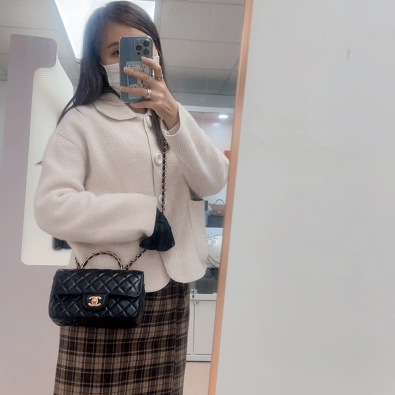 Chanel mini cf 20 黑金手柄翻蓋包-13