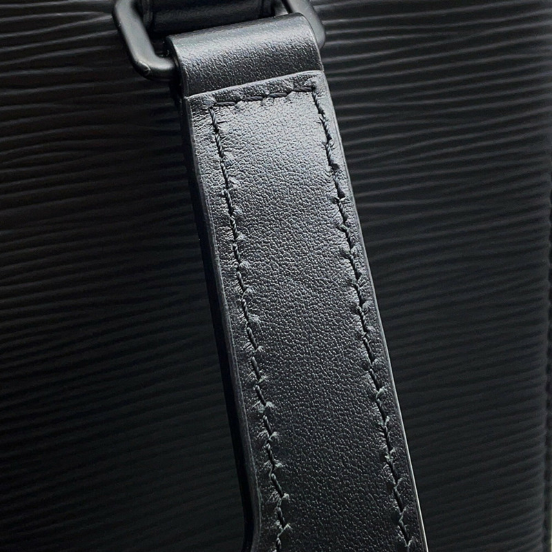 路易威登 Epi Sac Plat Fold 手提包 M58497,兩用單肩背包,黑色,特價促銷-8