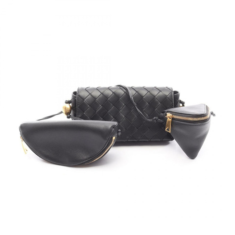 BOTTEGA VENETA Intrecciato 編織斜背單肩包，黑色皮革，二手女款