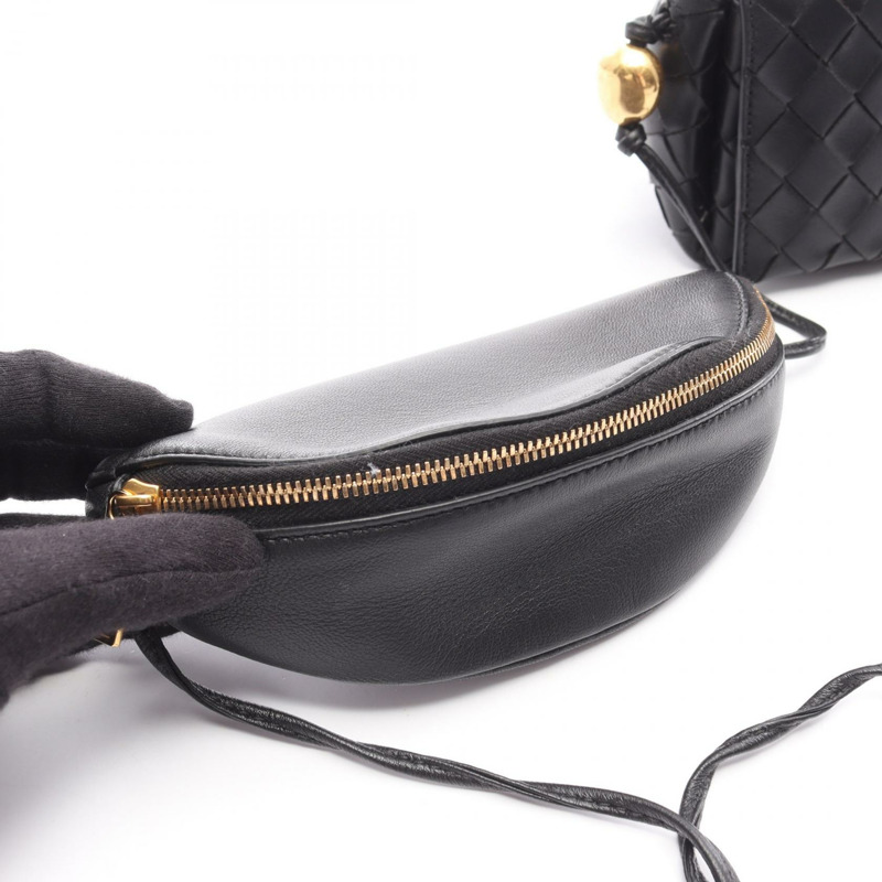 BOTTEGA VENETA Intrecciato 編織斜背單肩包，黑色皮革，二手女款-4